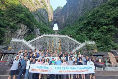 張家界康輝旅行社每日接待分享，品質(zhì)旅游，選擇康輝！